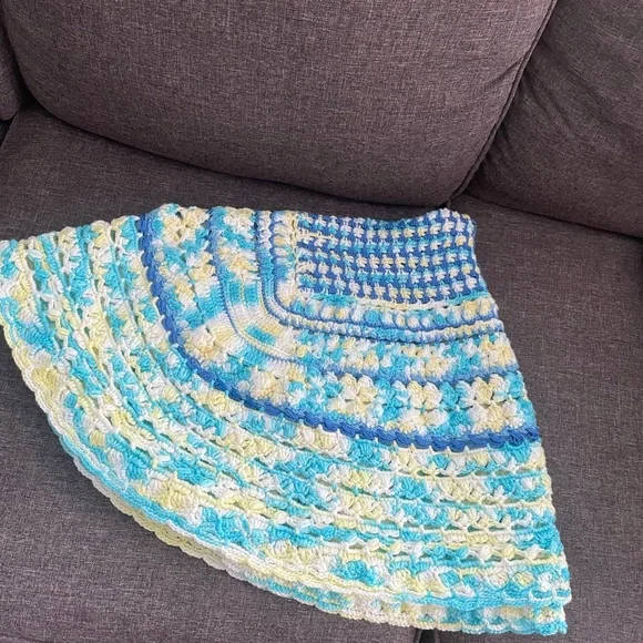 Crochet baby blanket/afghan